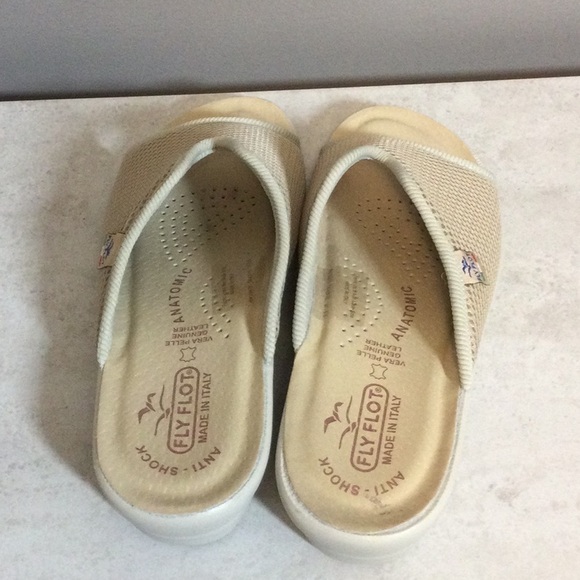 6.5 EU 37 FlyFlot Italian tan mesh slip on sandals - Picture 4 of 12